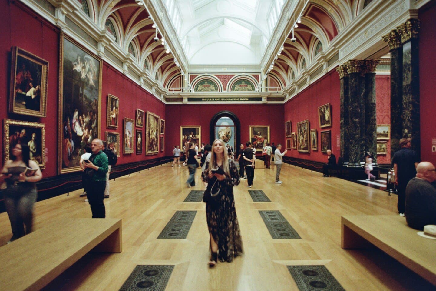 Galleries that keep me conscious