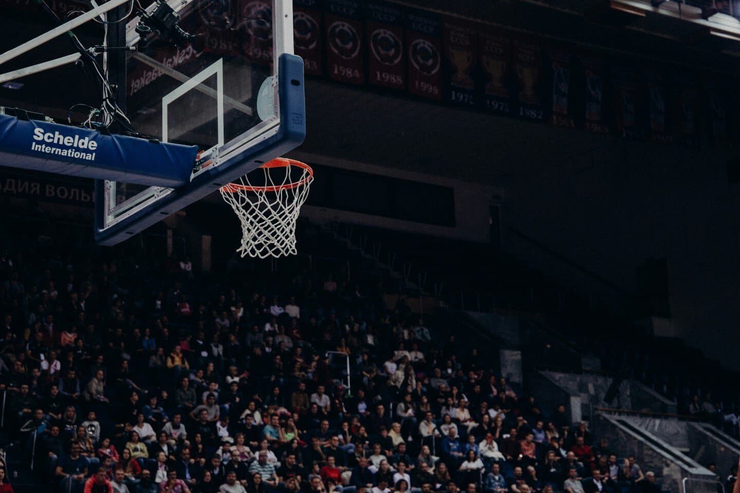 Rockets vs Mavericks Manchester nights