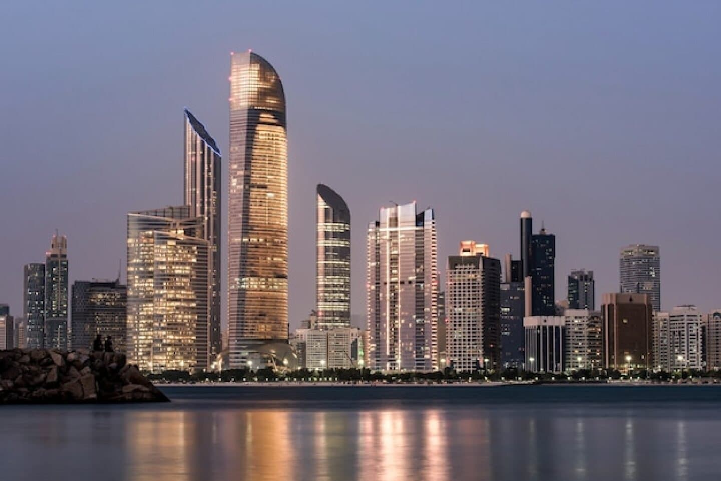 Luxury Shopping Guide to Dubai