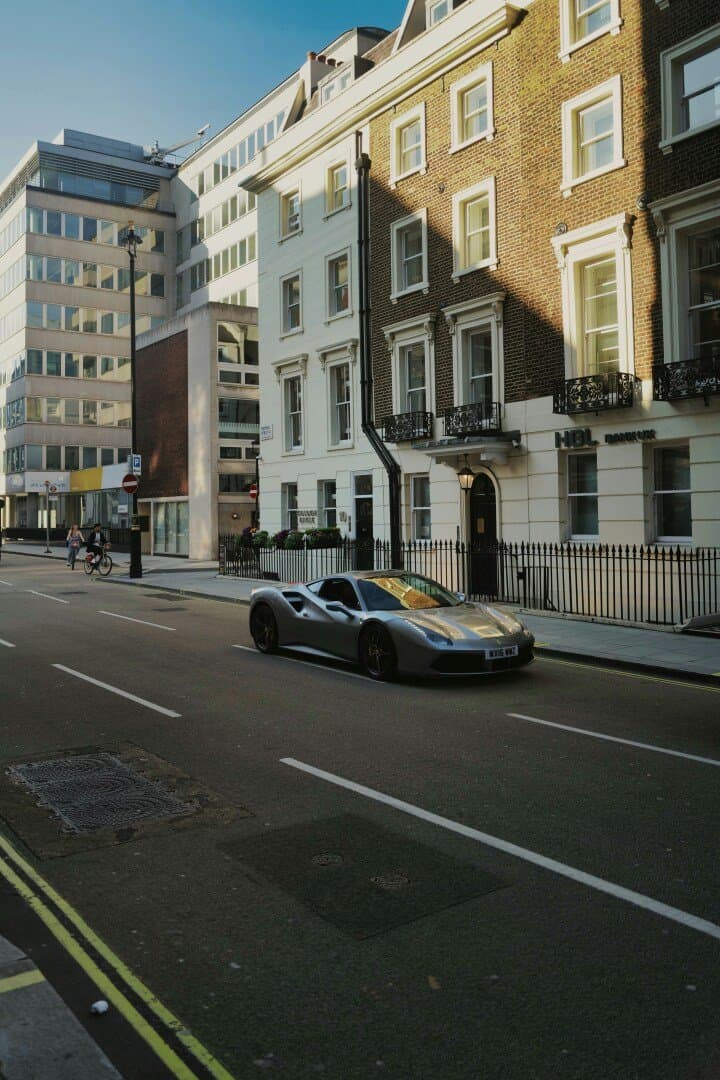 Car‑obsessed spots