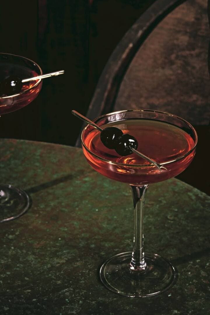 Classic Cocktails Everyone Should Know