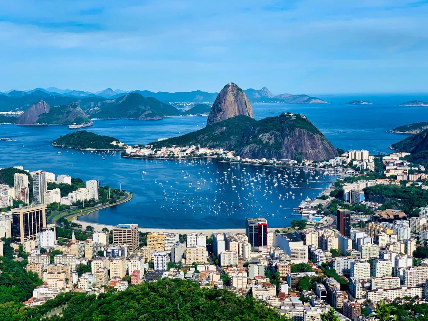 9 restaurantes cariocas pra investir bem seu apetite no Rio