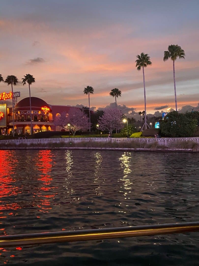Orlando 2025