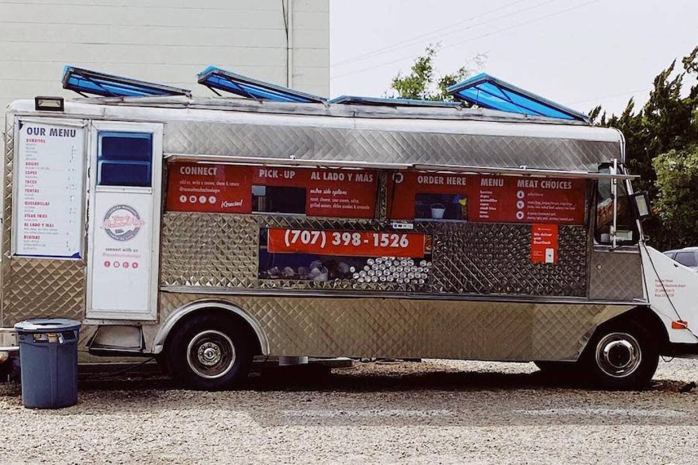 Tacos El Muchacho Alegre, image 1 of 1