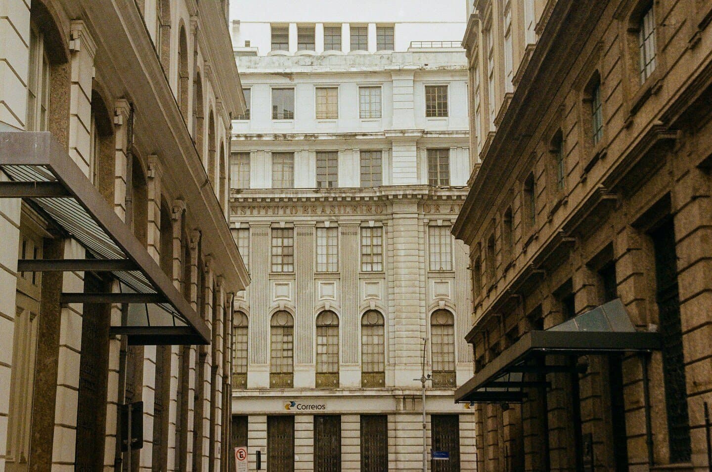 Centro Cultural Banco do Brasil Rio, image 1 of 1