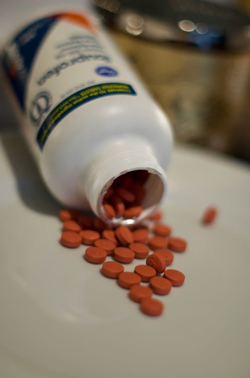 Ibuprofen gel, image 1 of 1