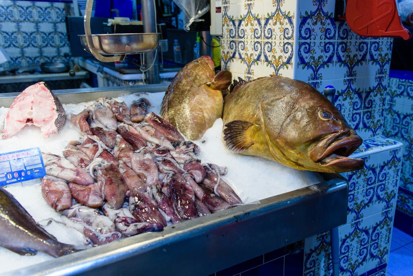 La Camaronera Seafood Joint & Fish Market, image 1 of 1