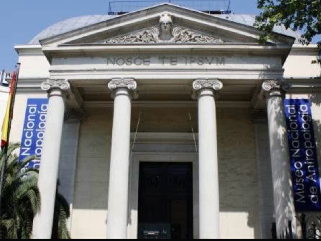 Museo Nacional, image 1 of 1