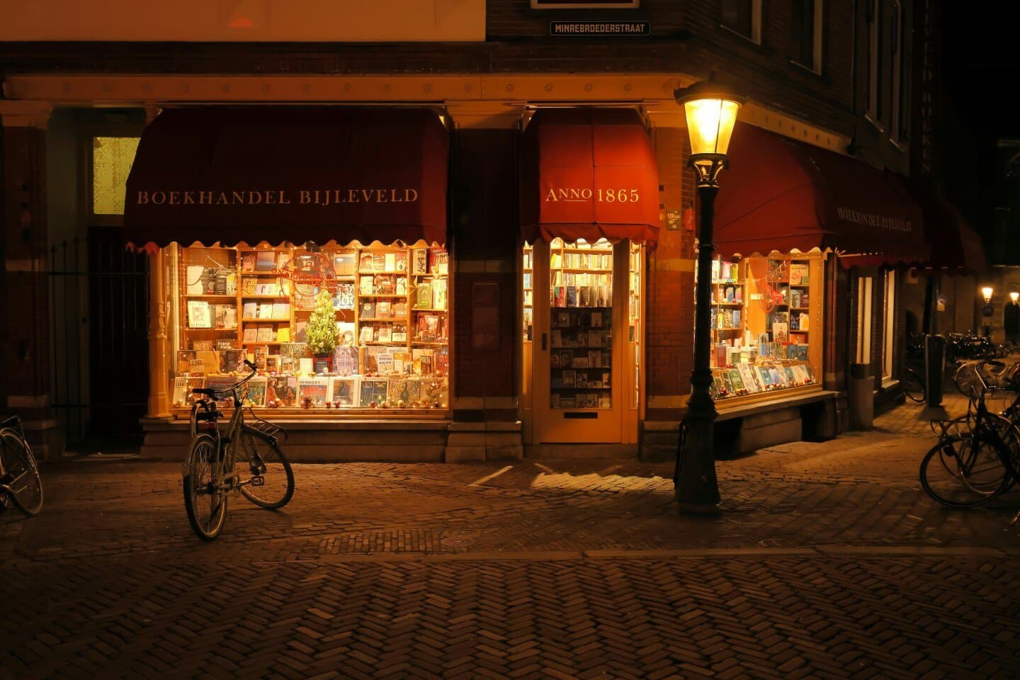 Buchhandlung Scheidegger, image 1 of 1