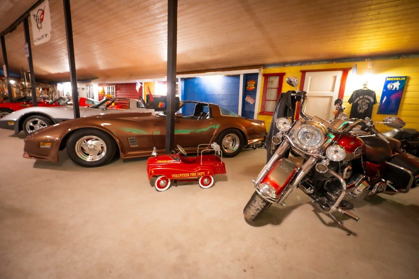 Toys Motors, image 1 of 1