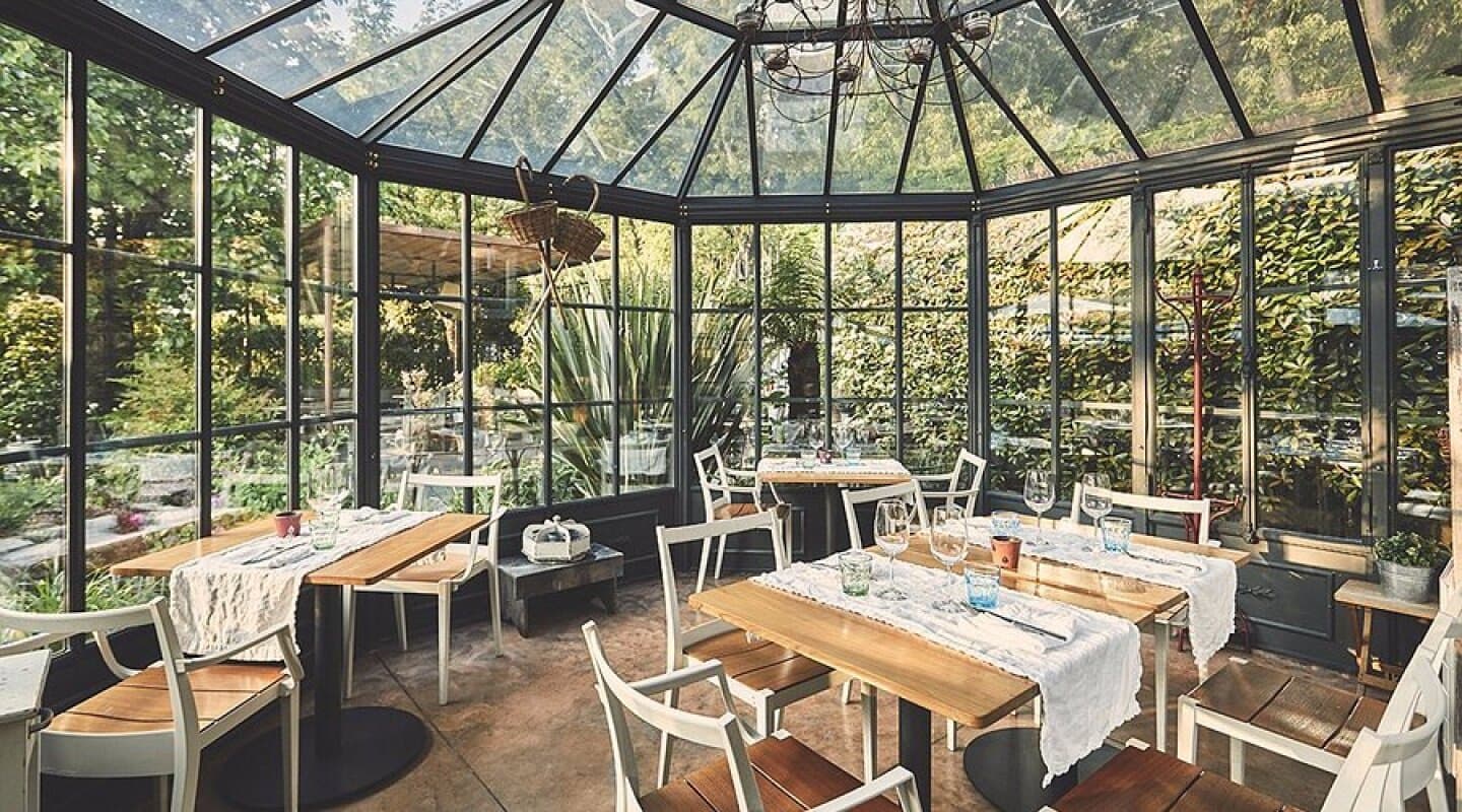 Al Fresco, image 1 of 1