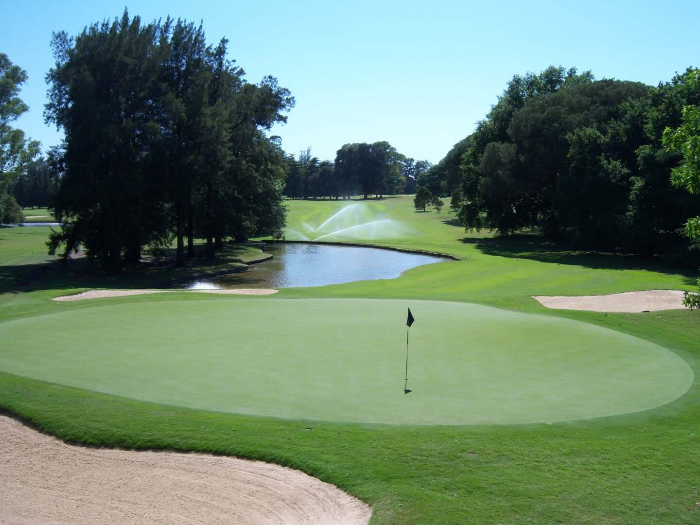 Olivos Golf Club, image 1 of 1