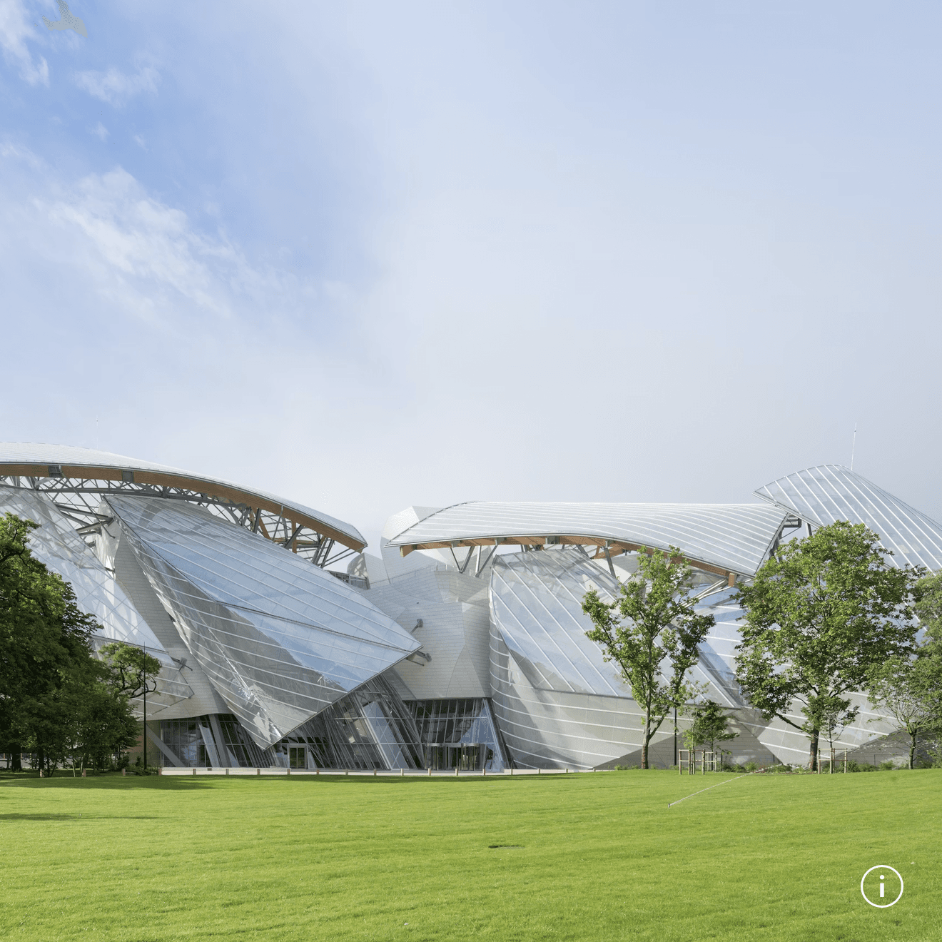 Musee Fondation Louis Vuitton, image 1 of 1