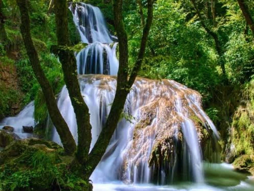 Gostilje Waterfall, image 1 of 1