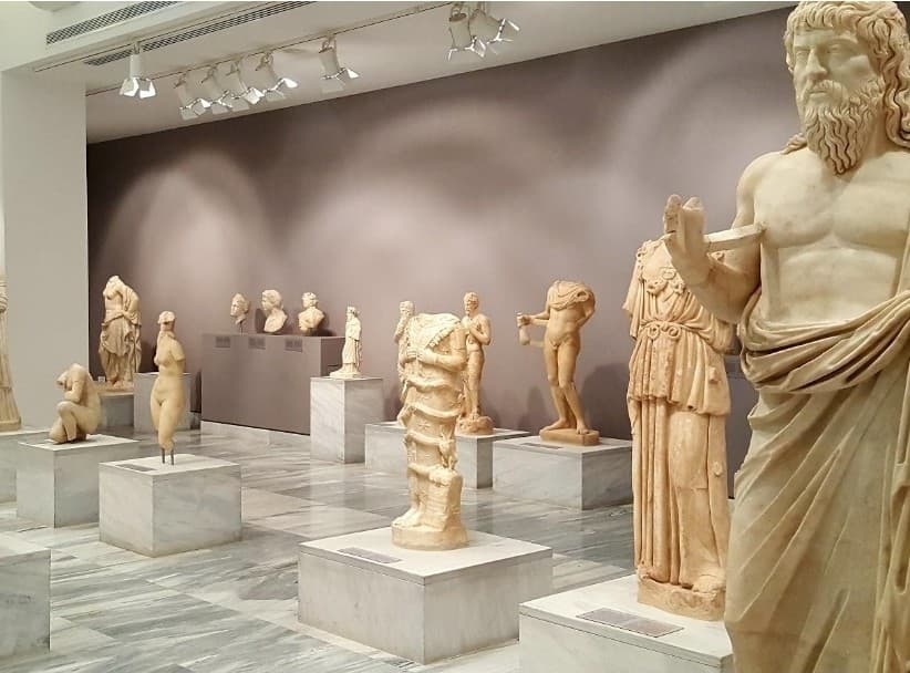 Heraklion Archaeological Museum, image 1 of 1