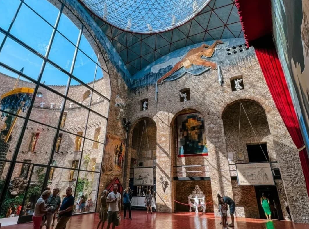 Dalí Theatre-Museum, image 1 of 1