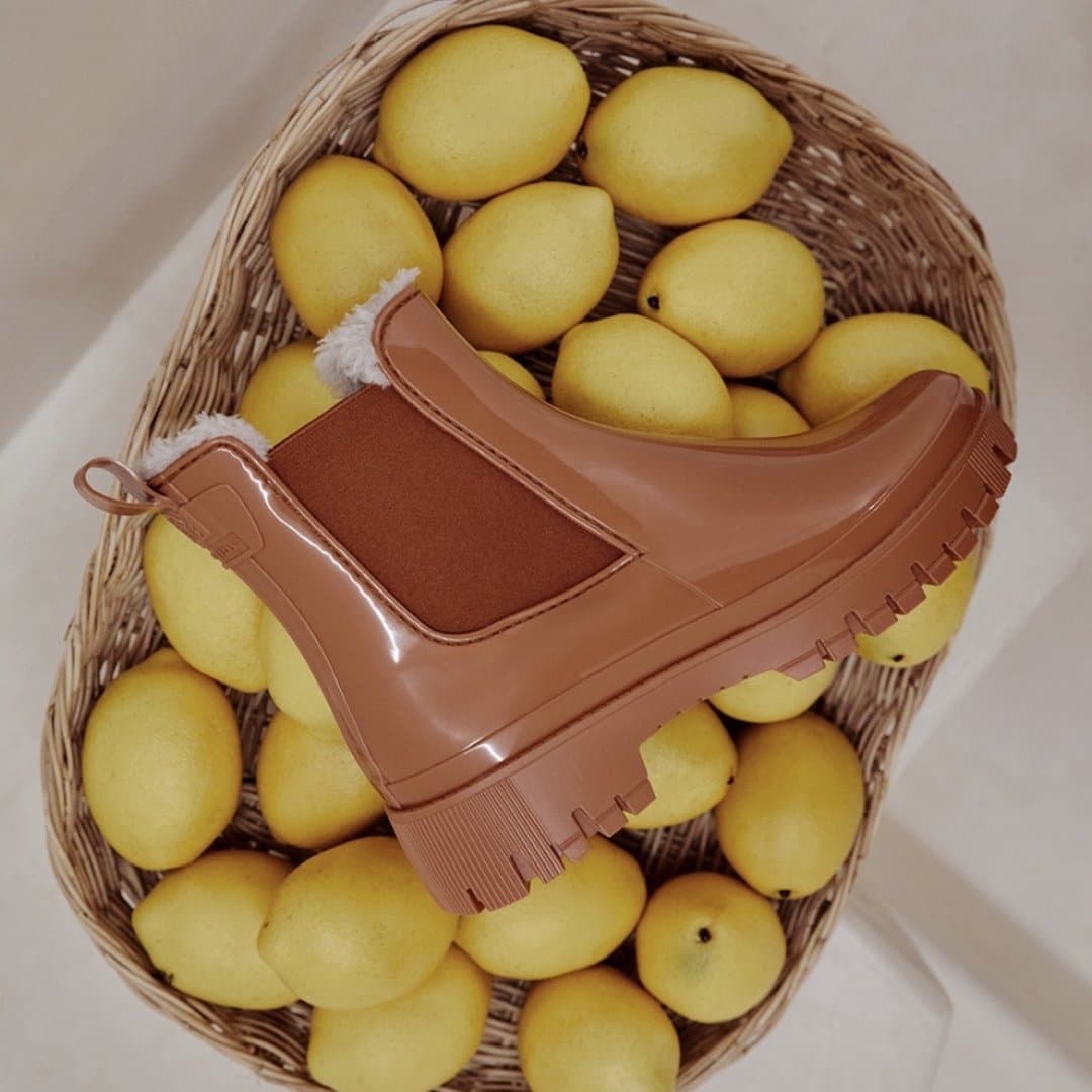 LEMON JELLY- All Lemon Jelly pieces are vegan and ethically produced, with fair working conditions at their core—while any production surplus is reworked into new designs., image 1 of 1