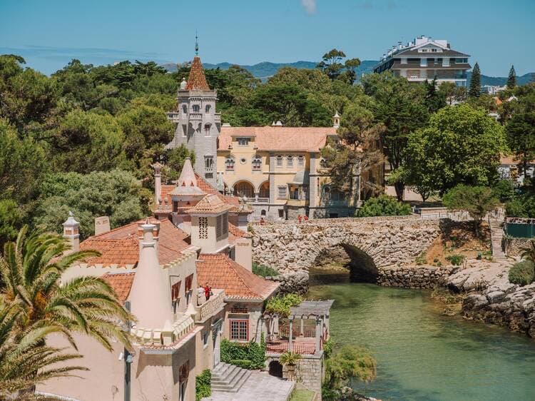 BAIRRO DOS MUSEUS- Um mix de cultura: palácio, arte contemporânea e a ligação ao mar., image 1 of 1