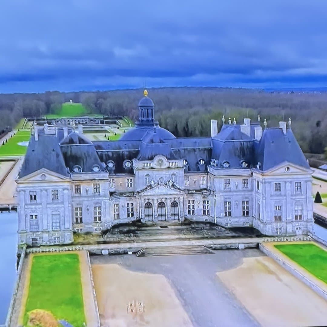 Vaux-le-Viconte, image 1 of 1