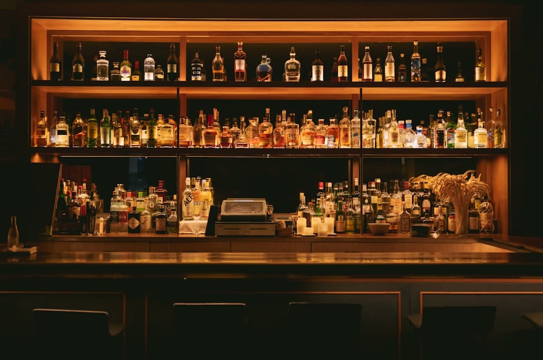 Bar p/ 2, image 1 of 1