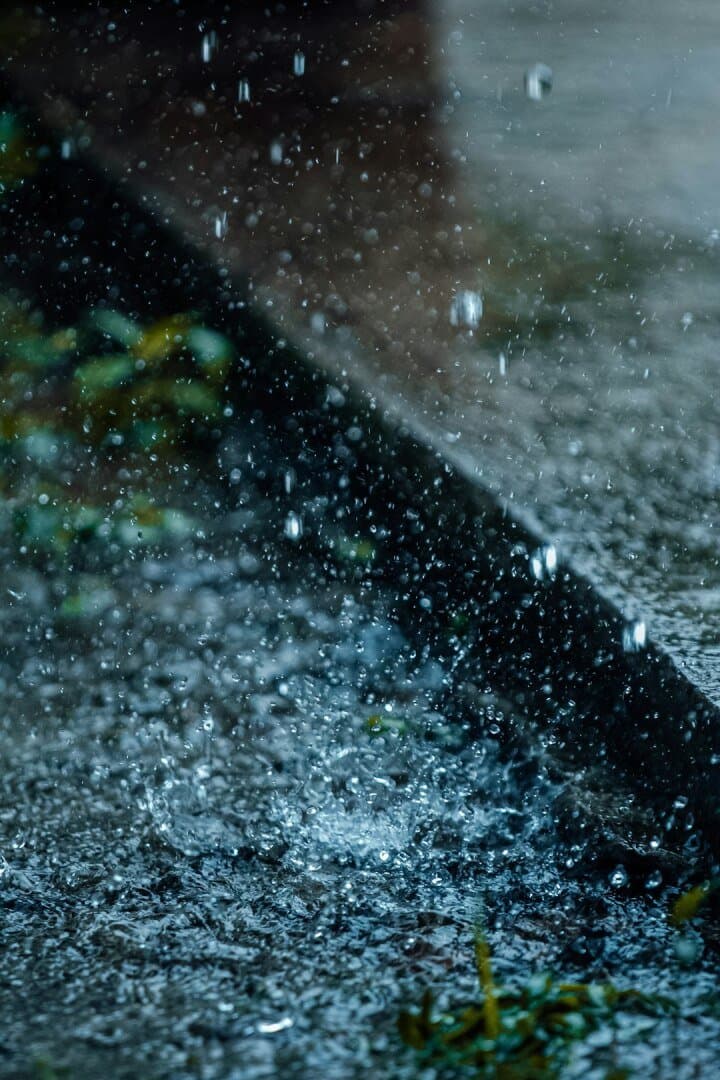 Chuva, image 1 of 1
