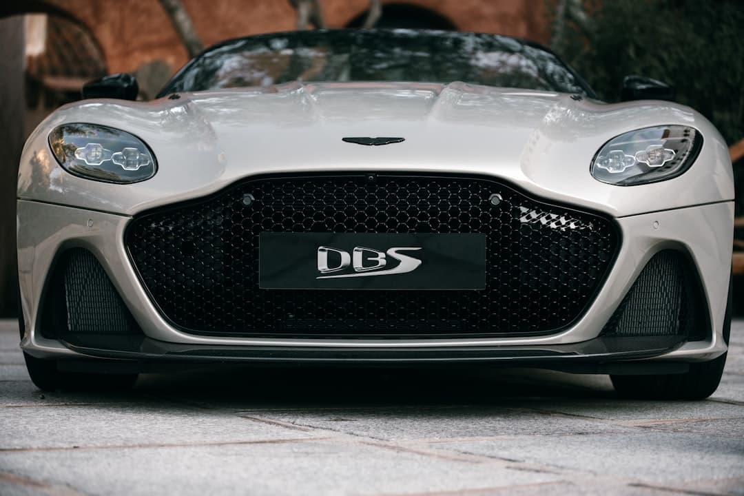 Aston Martin DBX S, image 1 of 1