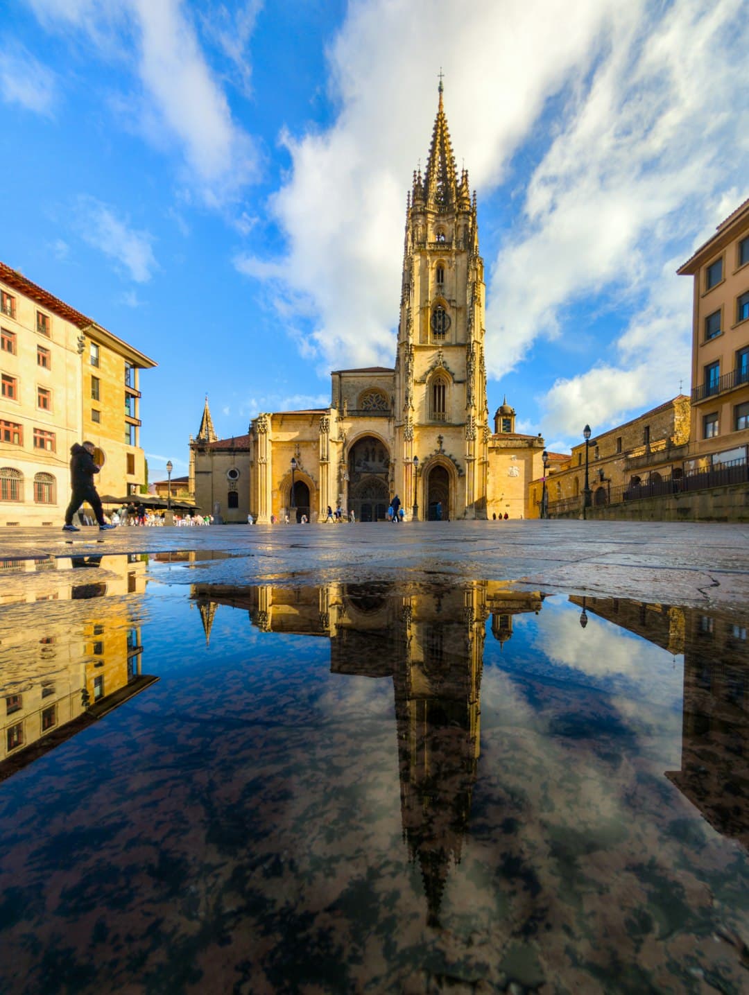 Oviedo, image 1 of 1