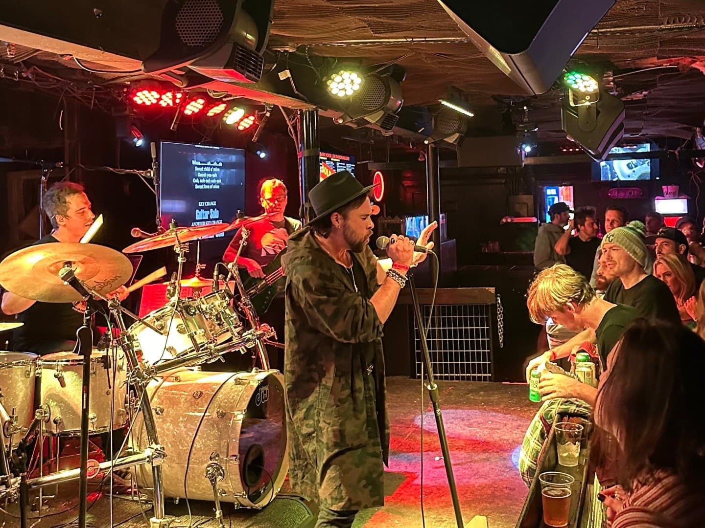 Dark Horse Tavern Live Karaoke, image 1 of 1