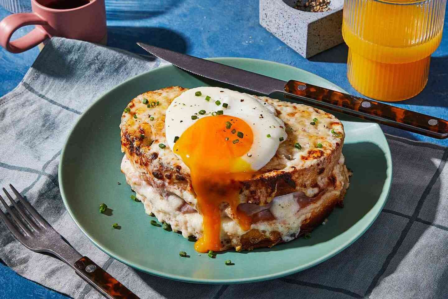 Croque Madame, image 1 of 1