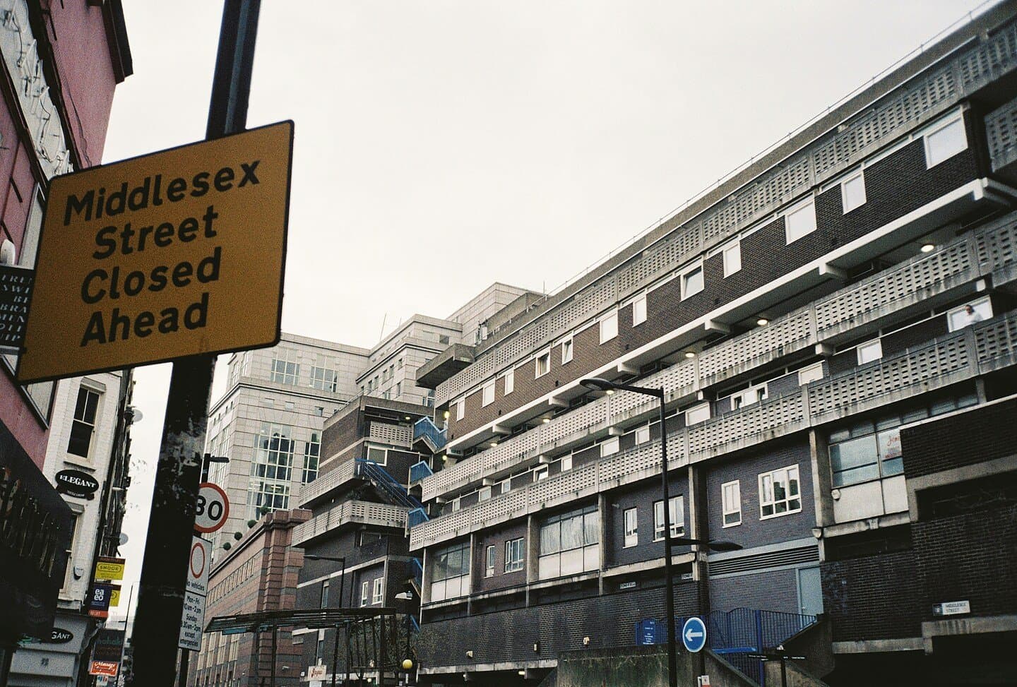 Access to healthcare for people experiencing homelessness in the UK and Ireland: a scoping review, image 1 of 1