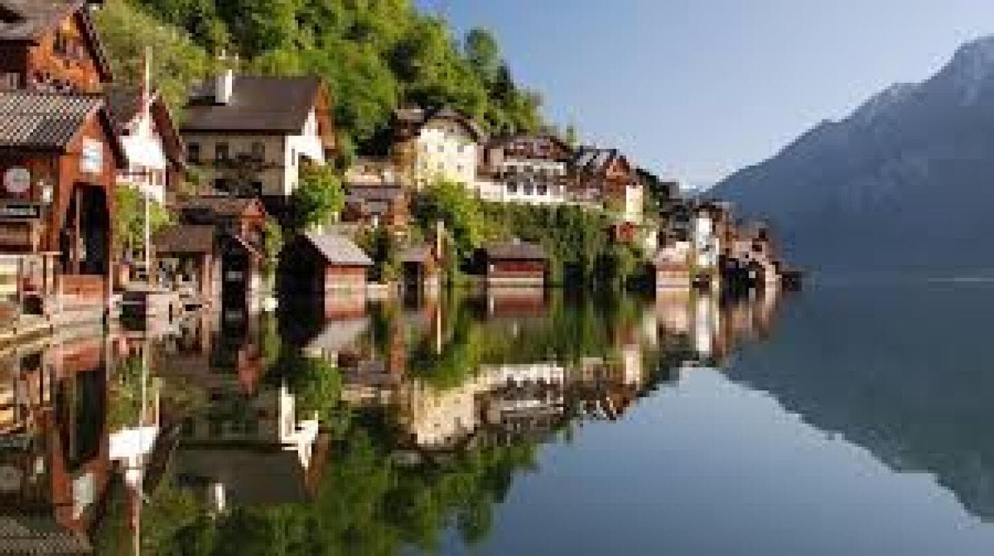 Hallstatt, image 1 of 1