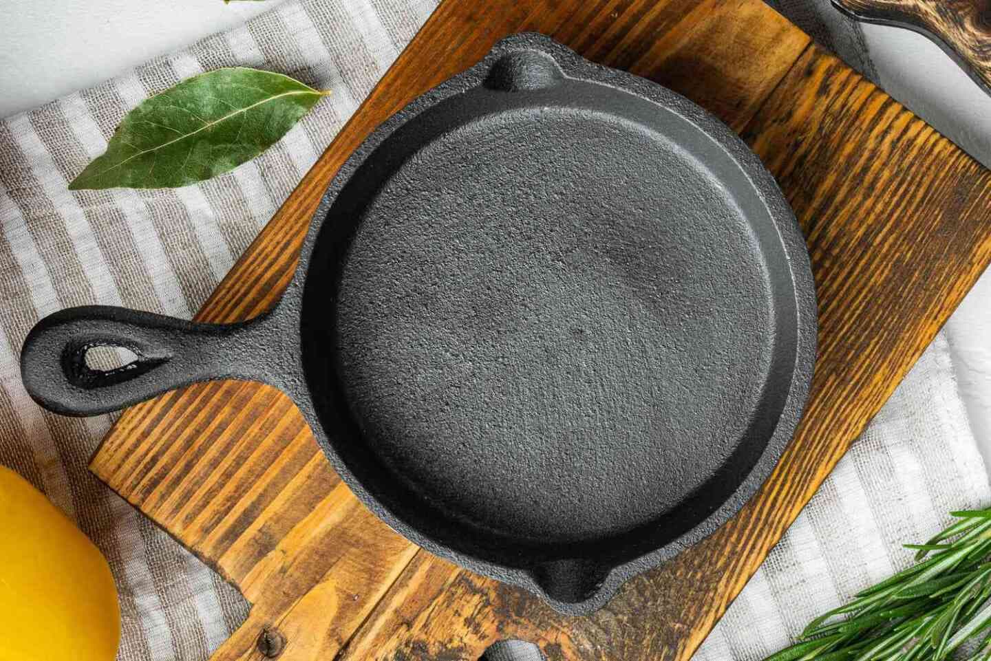 Cast Iron Skillet, image 1 of 1