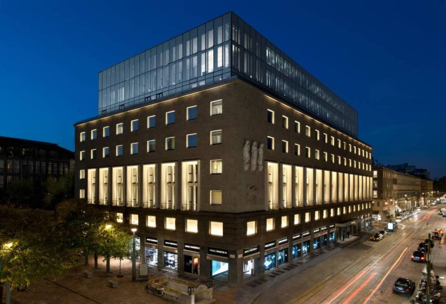 Armani Hotel Milan, image 1 of 1