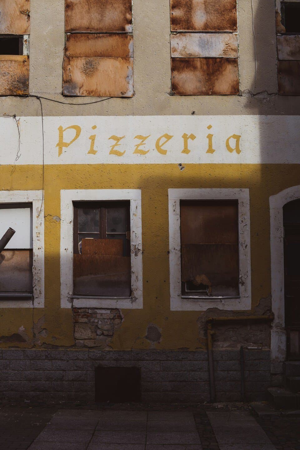 Vito & Nick’s Pizzeria, image 1 of 1