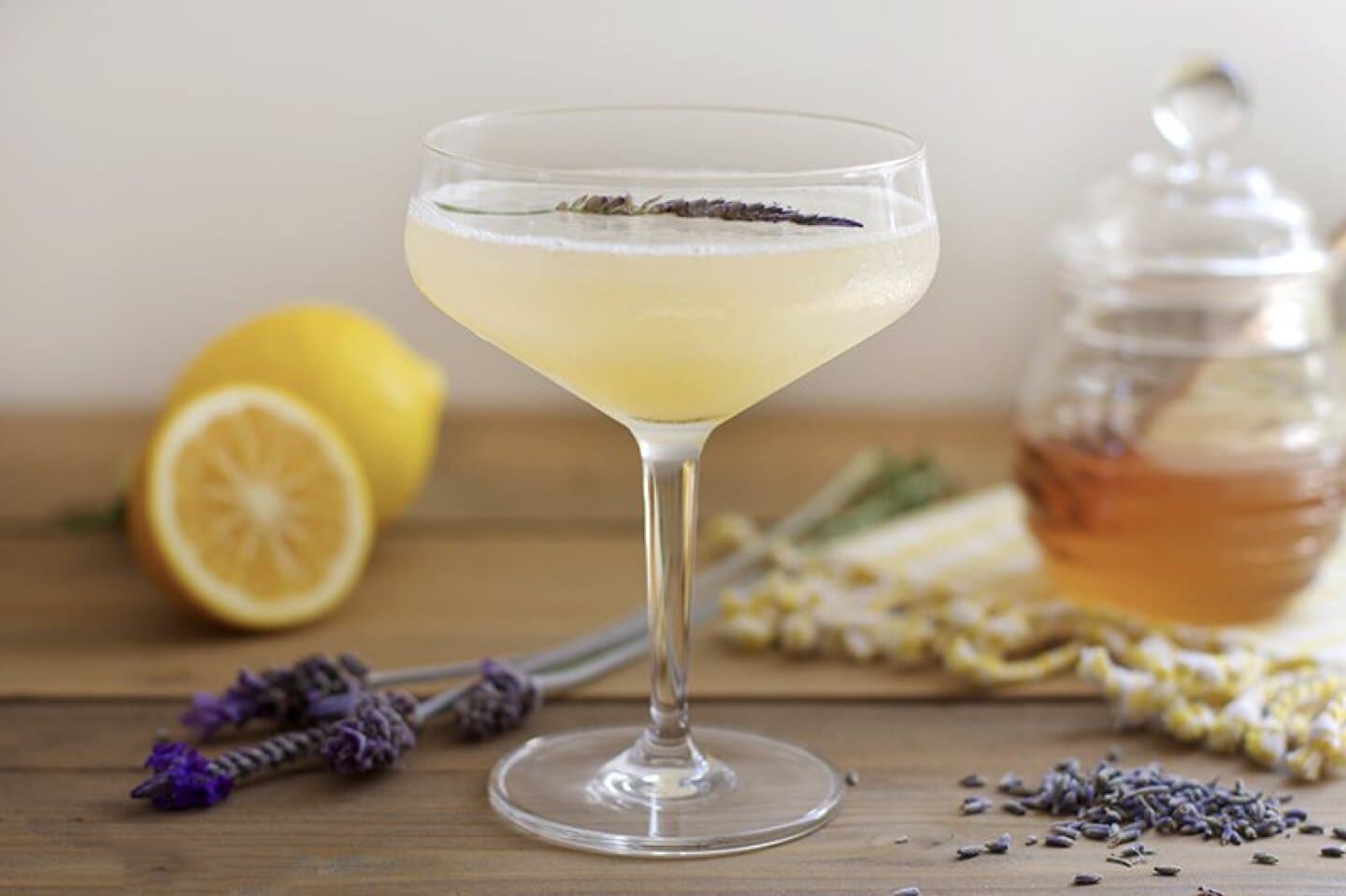 Bee’s Knees, image 1 of 1