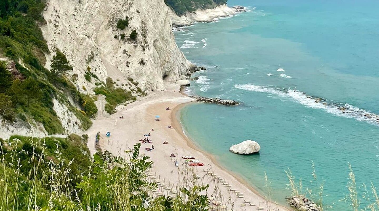 Riviera del Conero Coastal Path, image 1 of 1