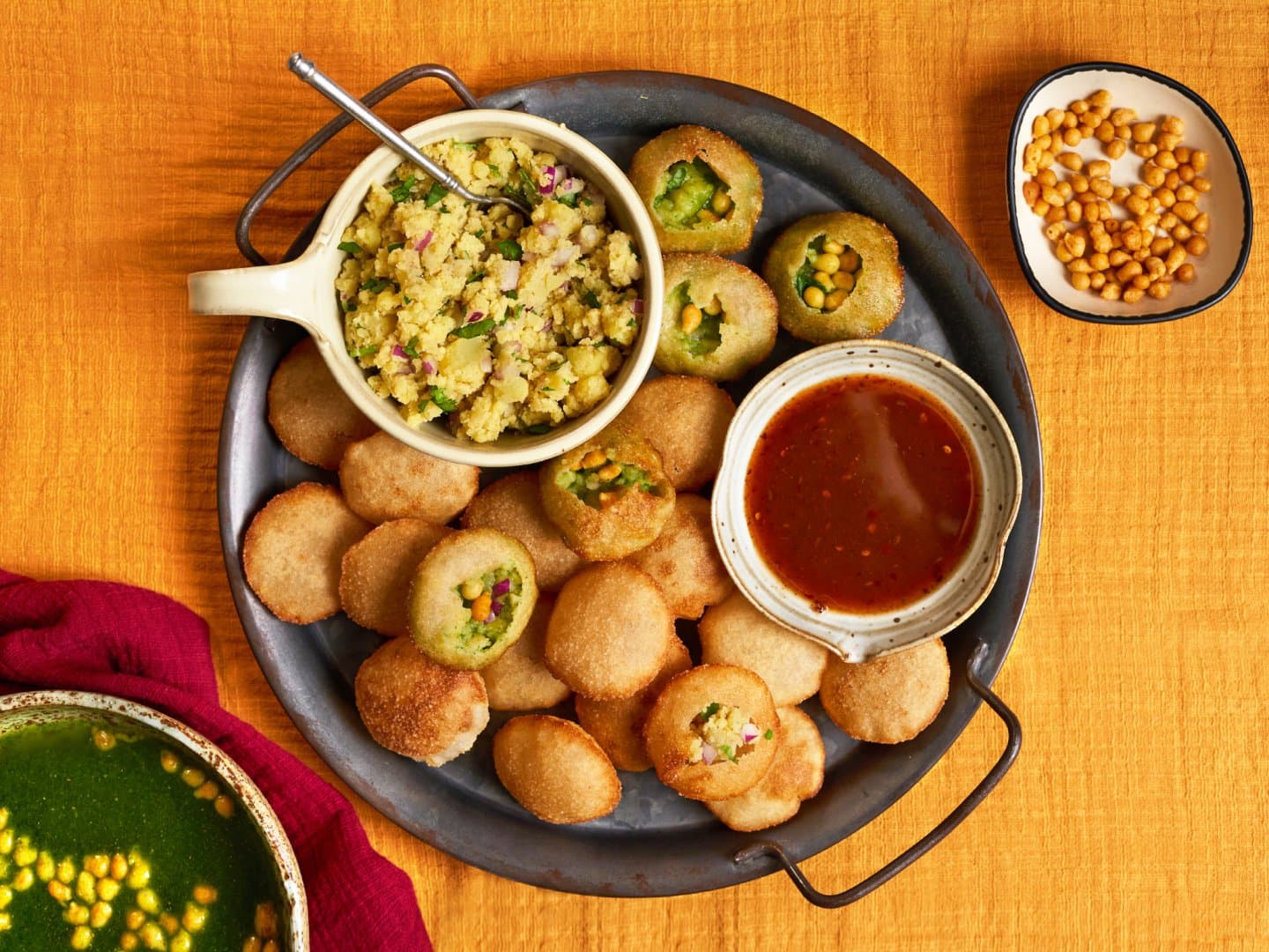 Pani Puri, image 1 of 1