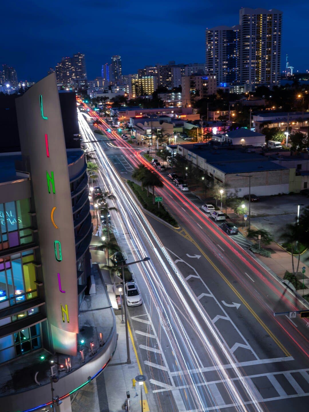 Lincoln Road Art Walk, image 1 of 1