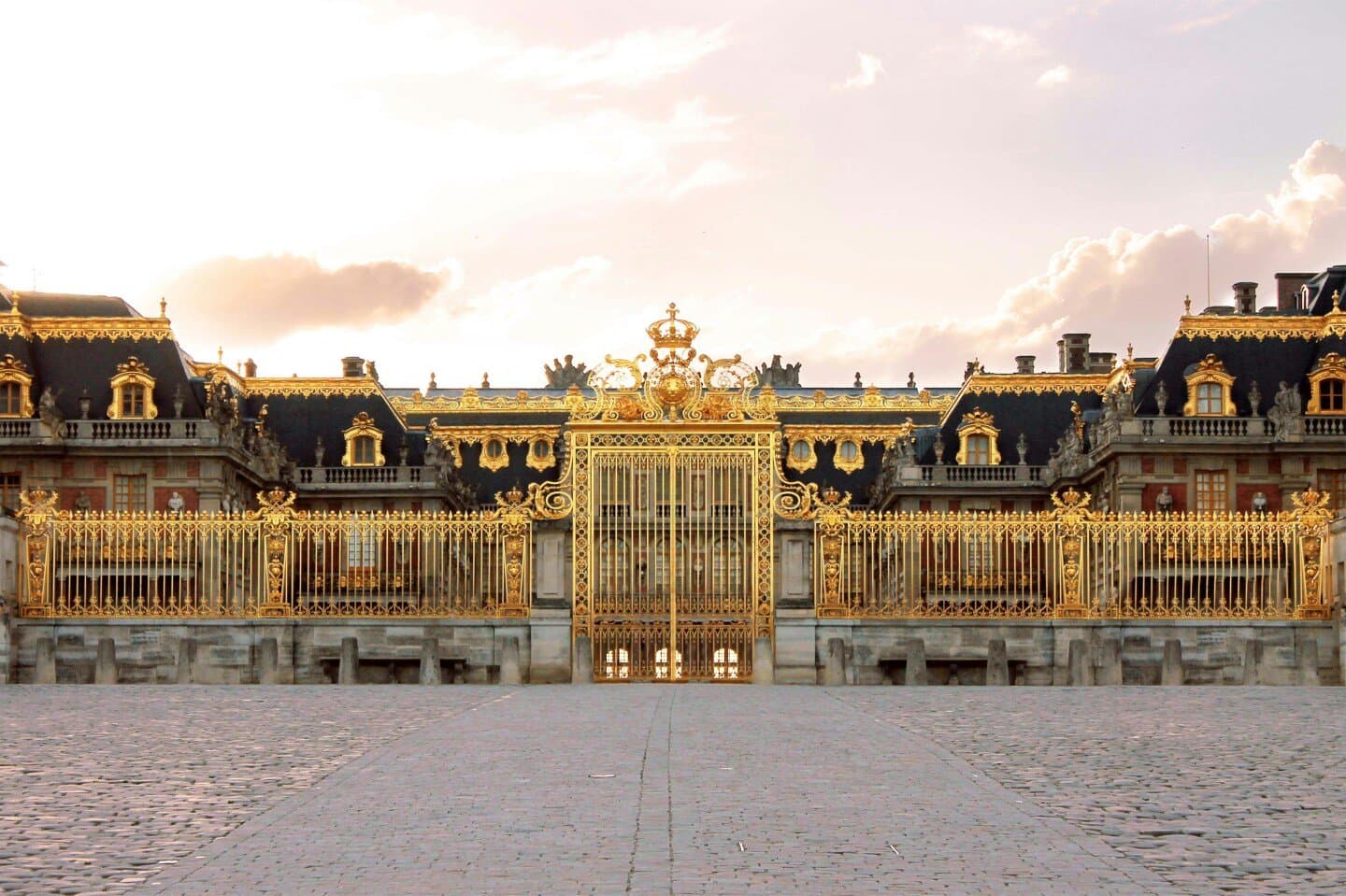 Versailles, image 1 of 1