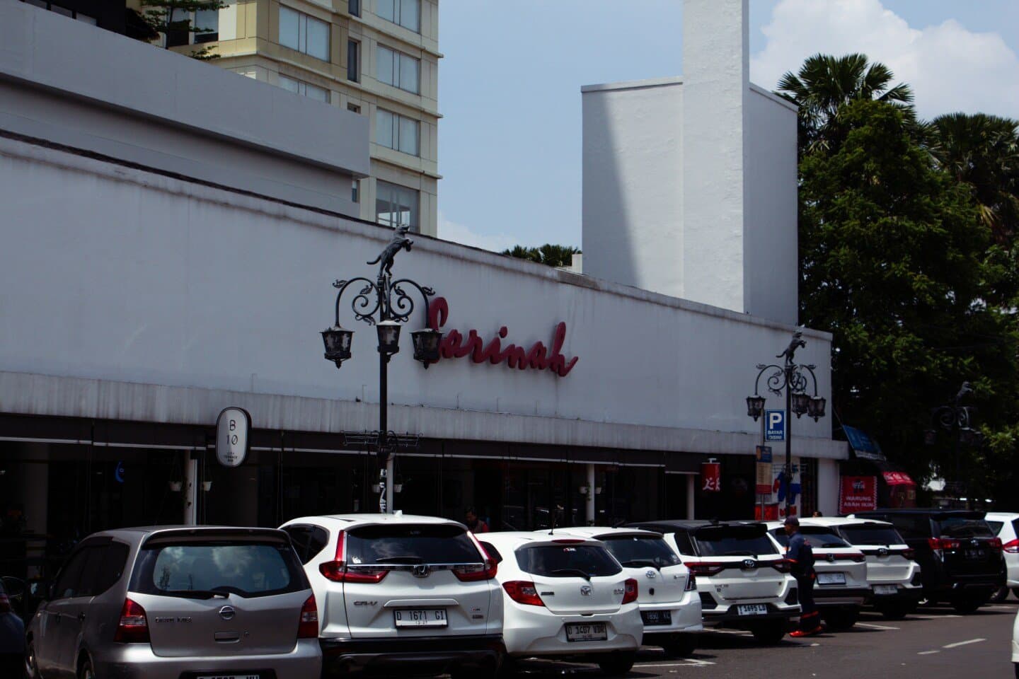Boulevard Shopping Car, image 1 of 1