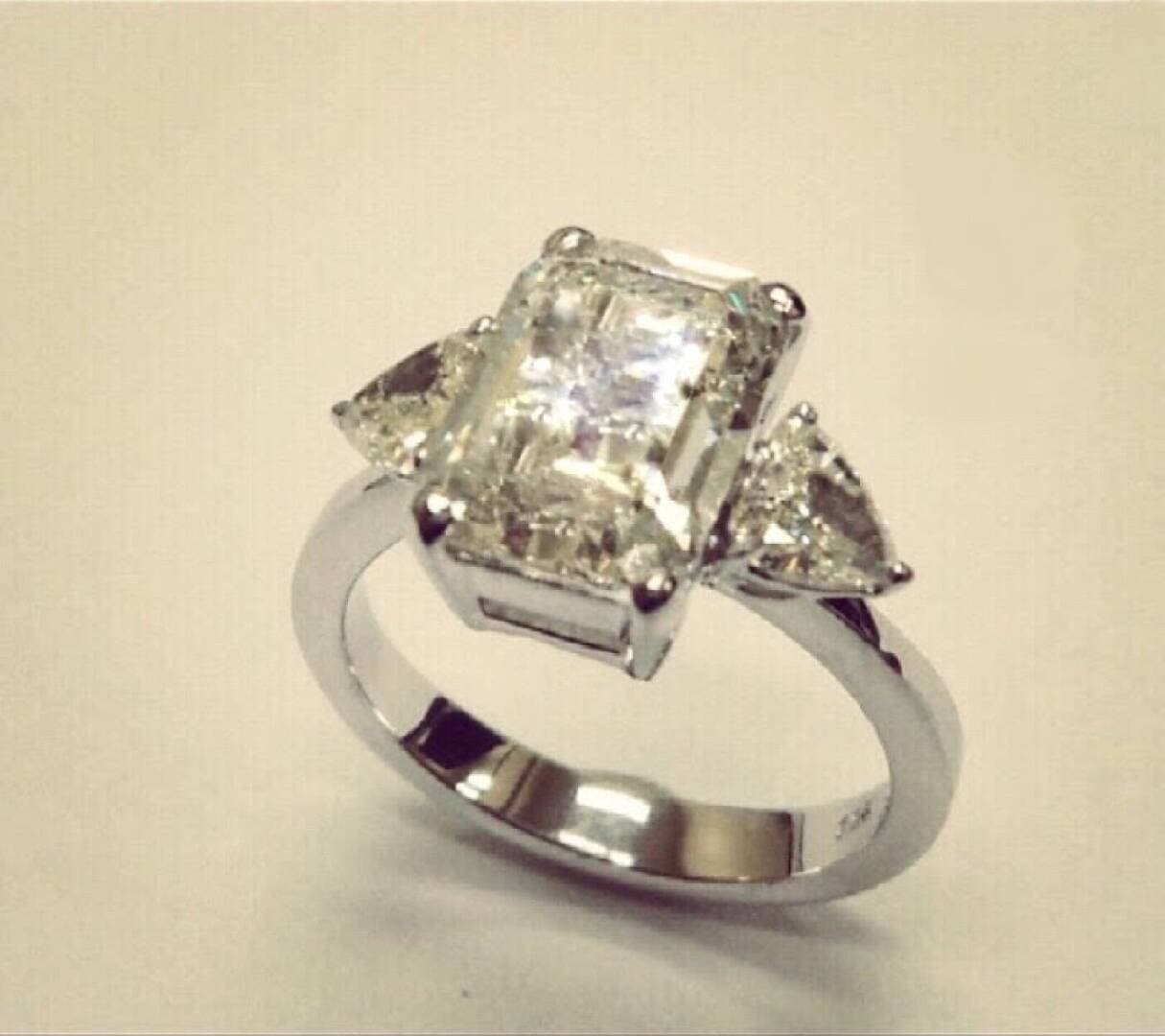 Ring, image 1 of 1