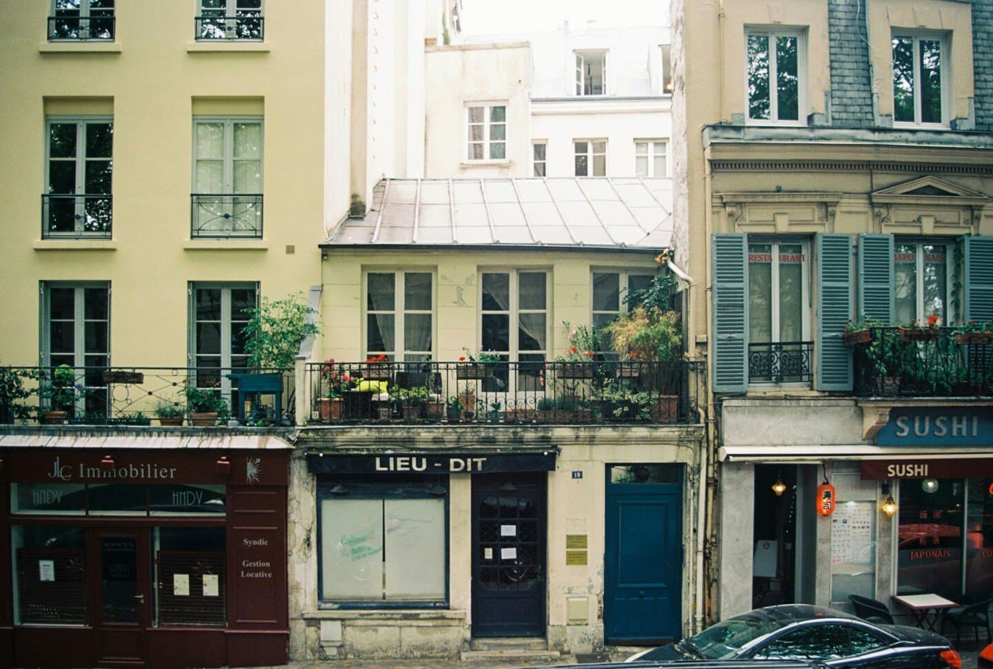 Versailles Restaurant, image 1 of 1