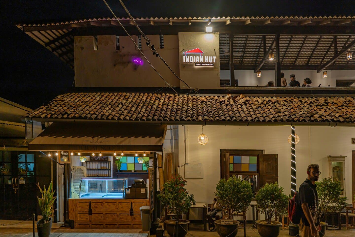 Veloso Bar, image 1 of 1