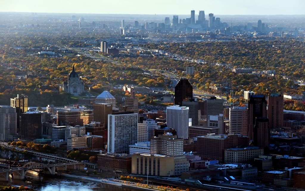 Minneapolis/St Paul, image 1 of 1