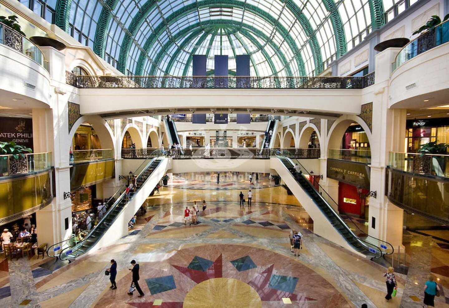 Visit the Mall of the Emirates, image 1 of 1