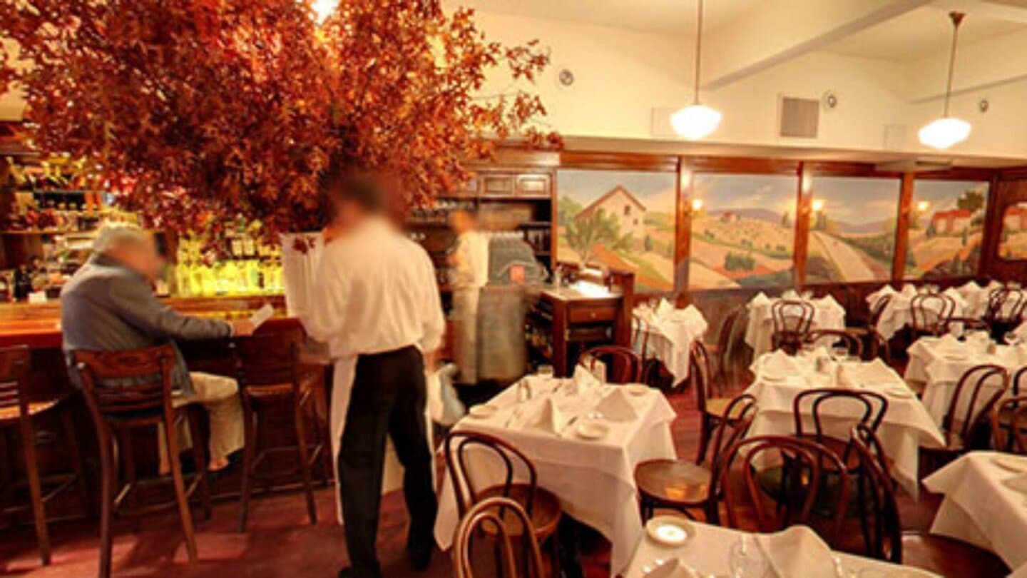 Elio's, image 1 of 1