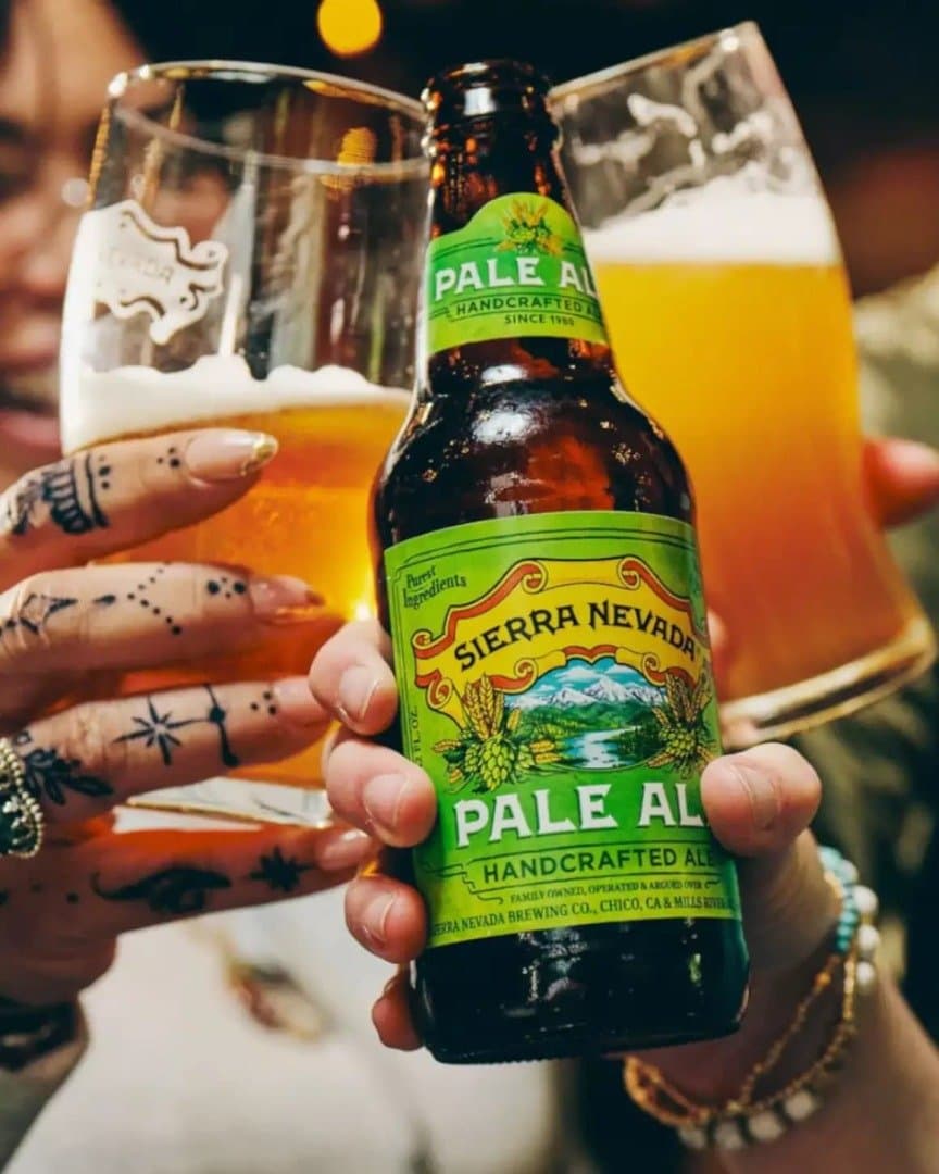 Sierra Nevada Pale Ale, image 1 of 1