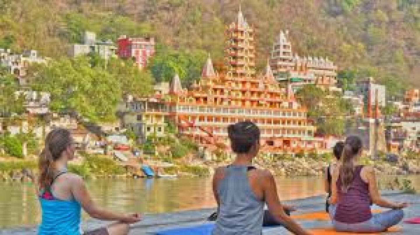 Learn Yoga in Rishikesh, image 1 of 1