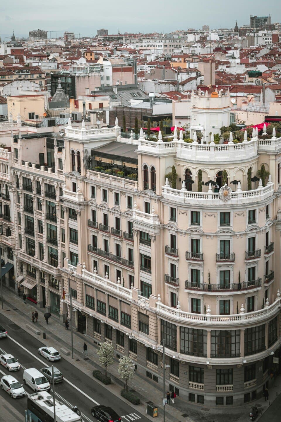 1 Mira Madrid, image 1 of 1