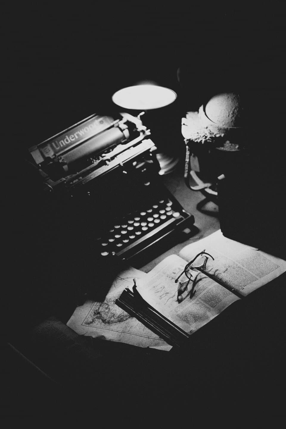 Thinking with Type, image 1 of 1